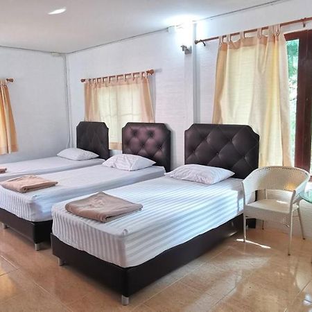 Baan Pordee Homestay Phayayen Esterno foto