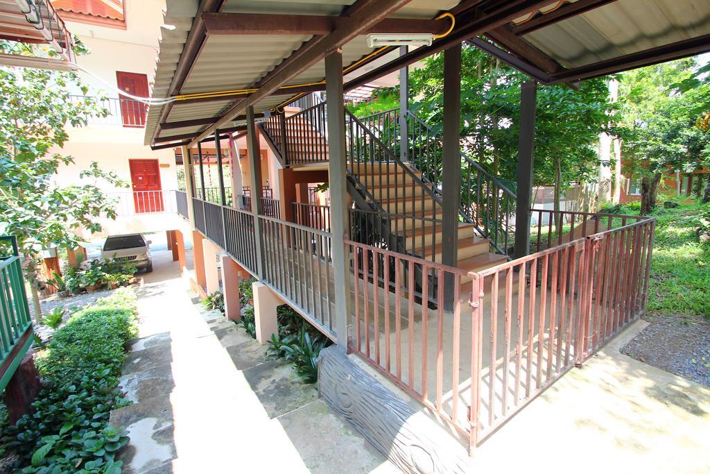 Baan Pordee Homestay Phayayen Esterno foto
